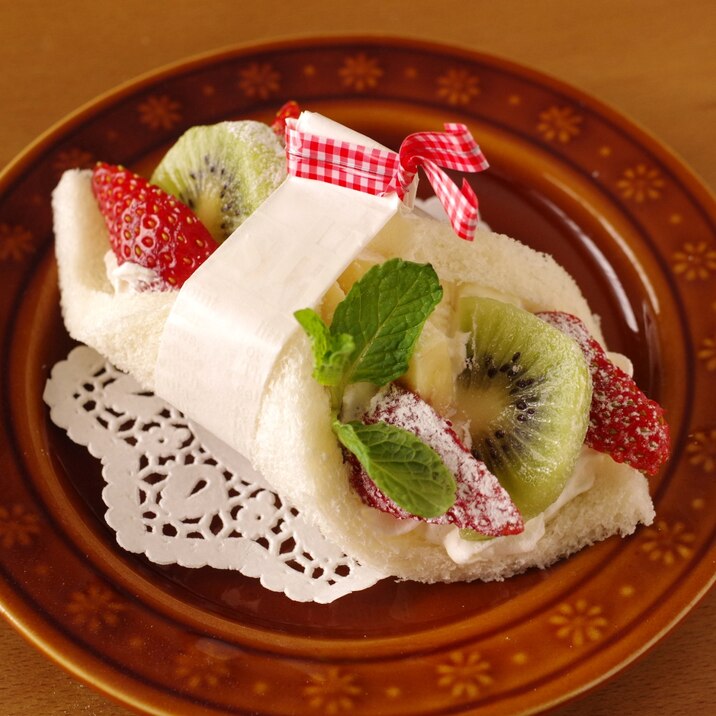 ショートケーキ風フルーツサンドシナイッチ レシピ 作り方 By めろんぱんママ めろんカフェ 楽天レシピ ショートケーキ風フルーツサンドシナイッチ レシピ 作り方 By めろんぱんママ めろんカフェ 楽天レシピ
